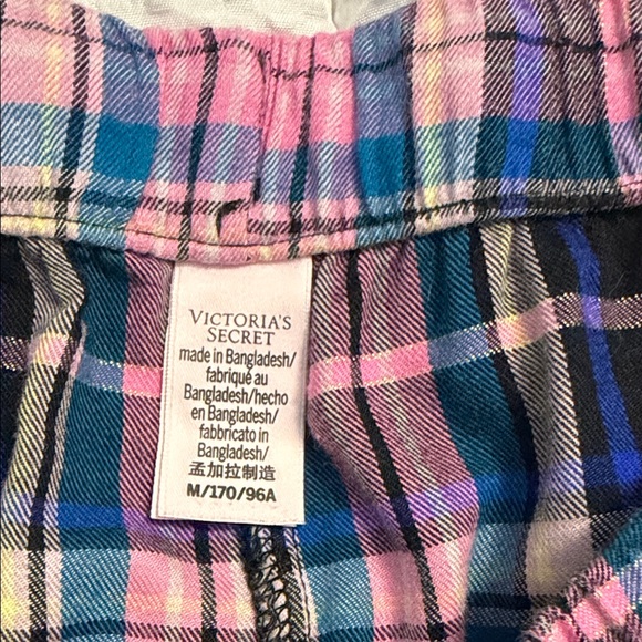 Victoria's Secret Pink and Blue Plaid Pajama Set. Size M - Picture 7 of 7